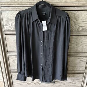 NWT feminine blouse